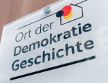 Plakette Orte der Demokratiegeschichte